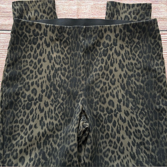 INC International Concepts • Animal Print Leggings - Women’s Size 16 - Picture 13 of 14